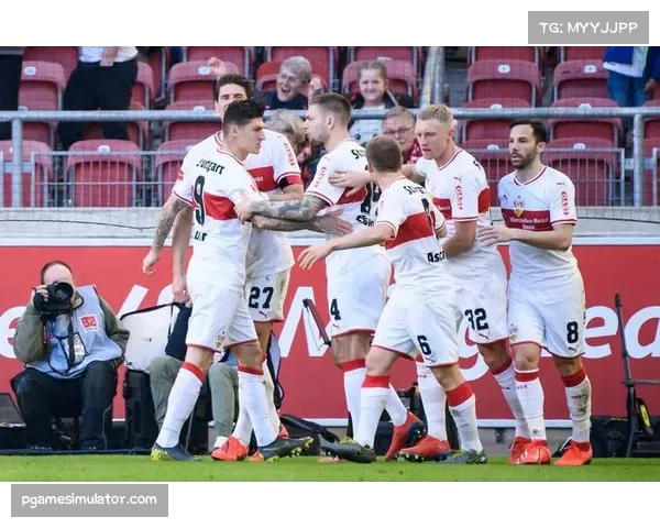 德甲保级区竞争惨烈 七支球队分差仅有两分之间