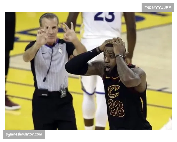 马丁内斯吐口水逃脱处罚 裁判漏判恶劣行为引发质疑